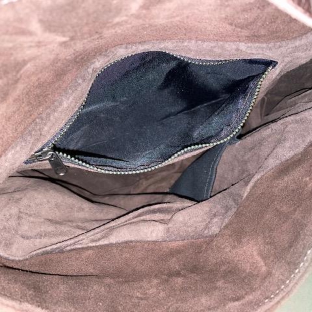 New with tags Tylie Malibu "Exeter" handbag - Picture 9 of 12